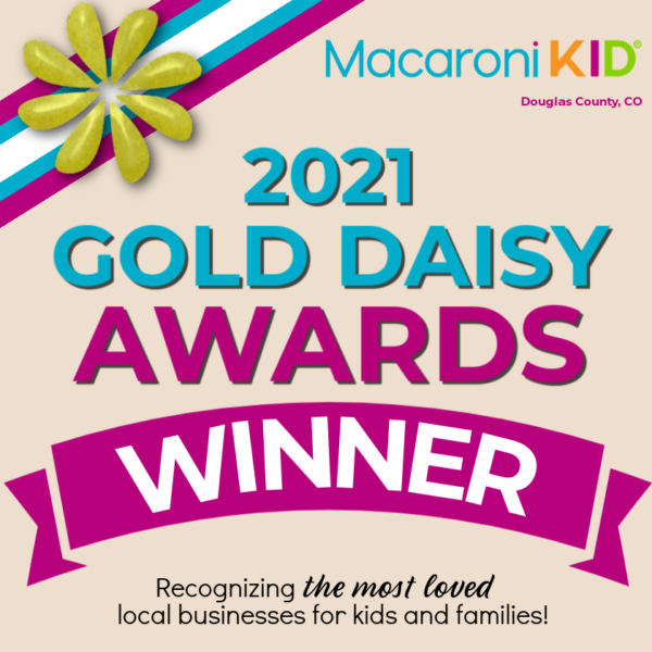 Gold-Daisy-Winners-Badge-2021-600x600