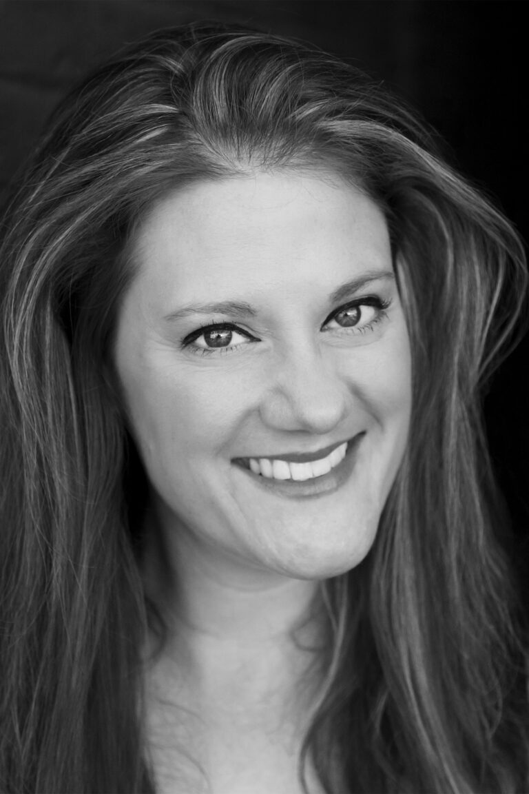 Maggie Tisdale BW 2x3