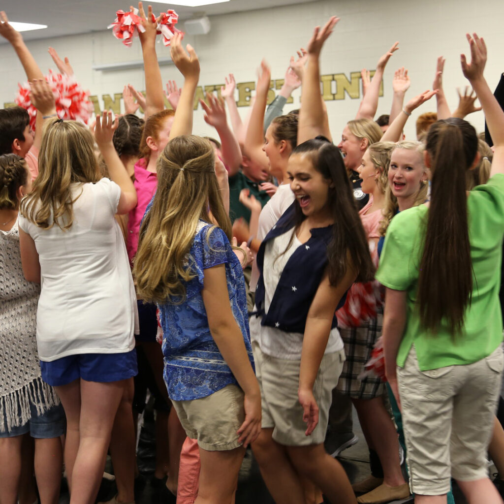 HSMusical-cheer_Square